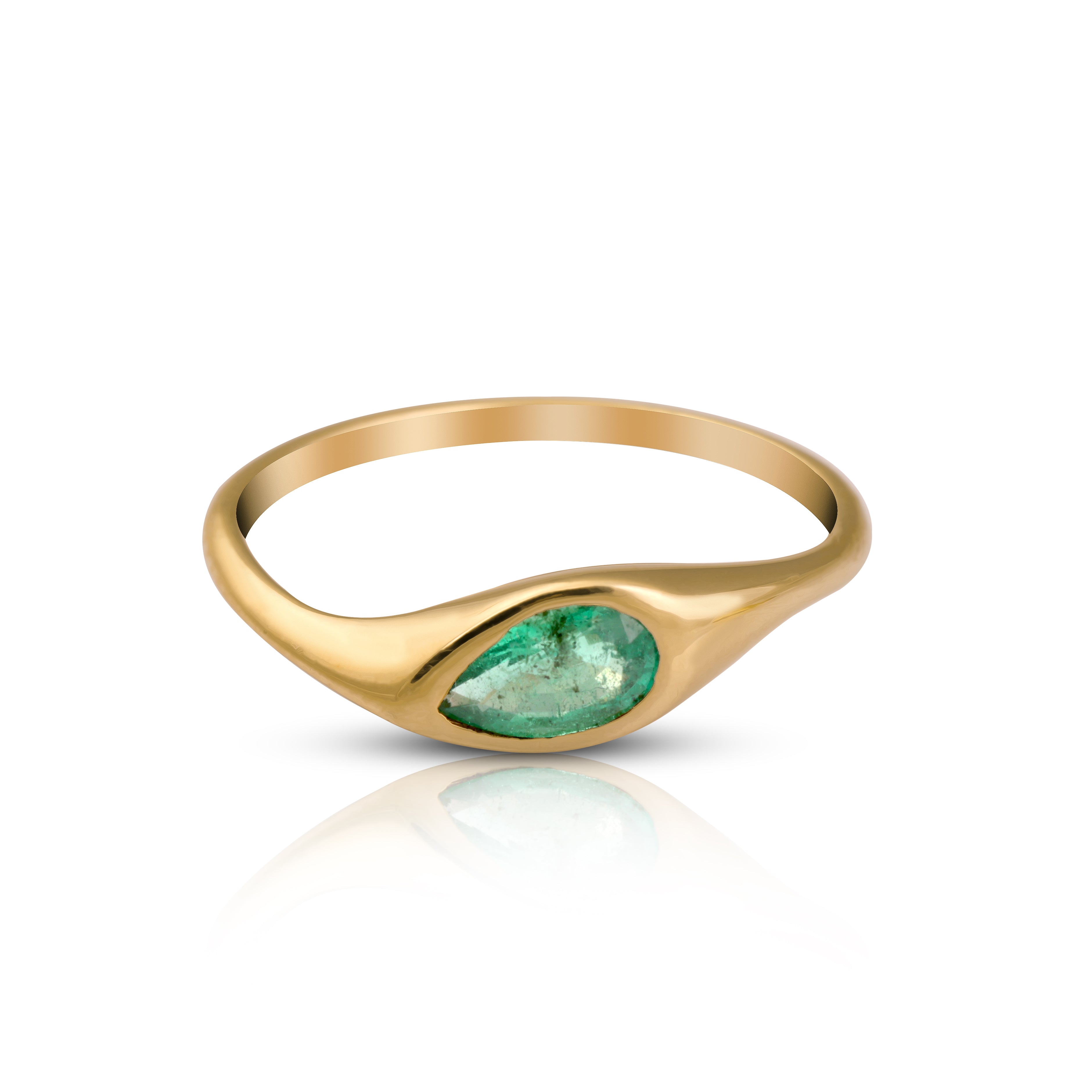 14 karat gold emerald ring