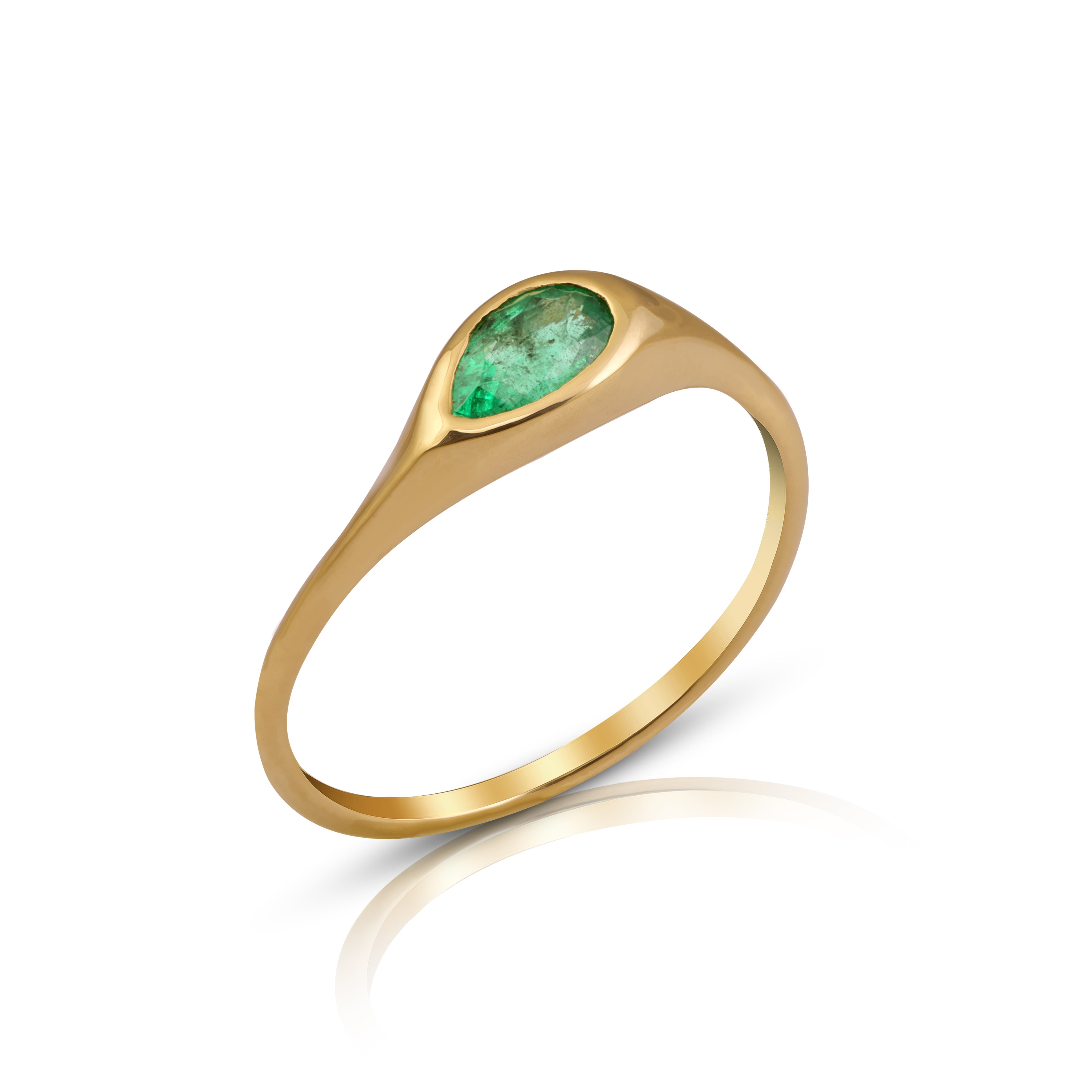 14 karat gold emerald ring