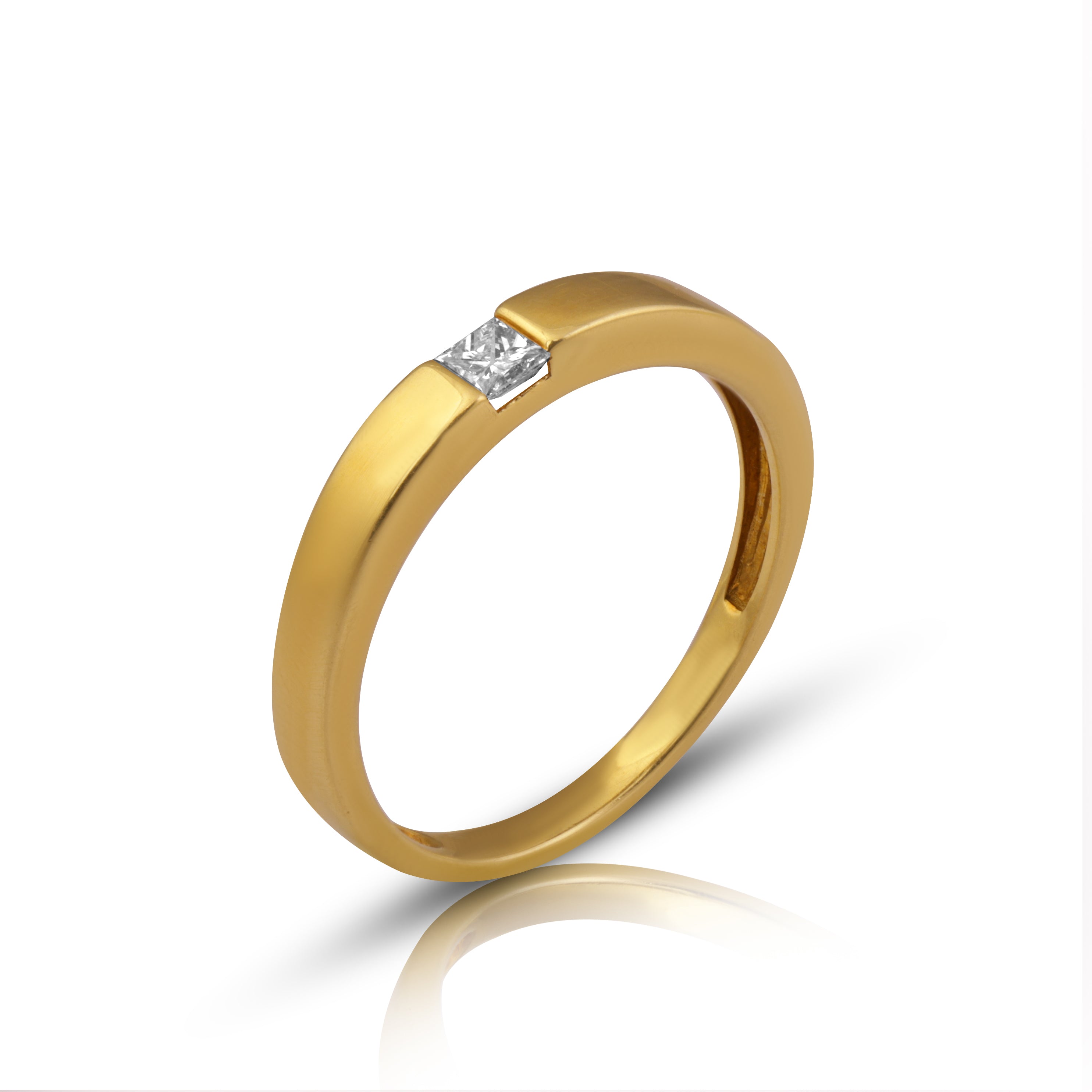 18 karat gold diamond ring