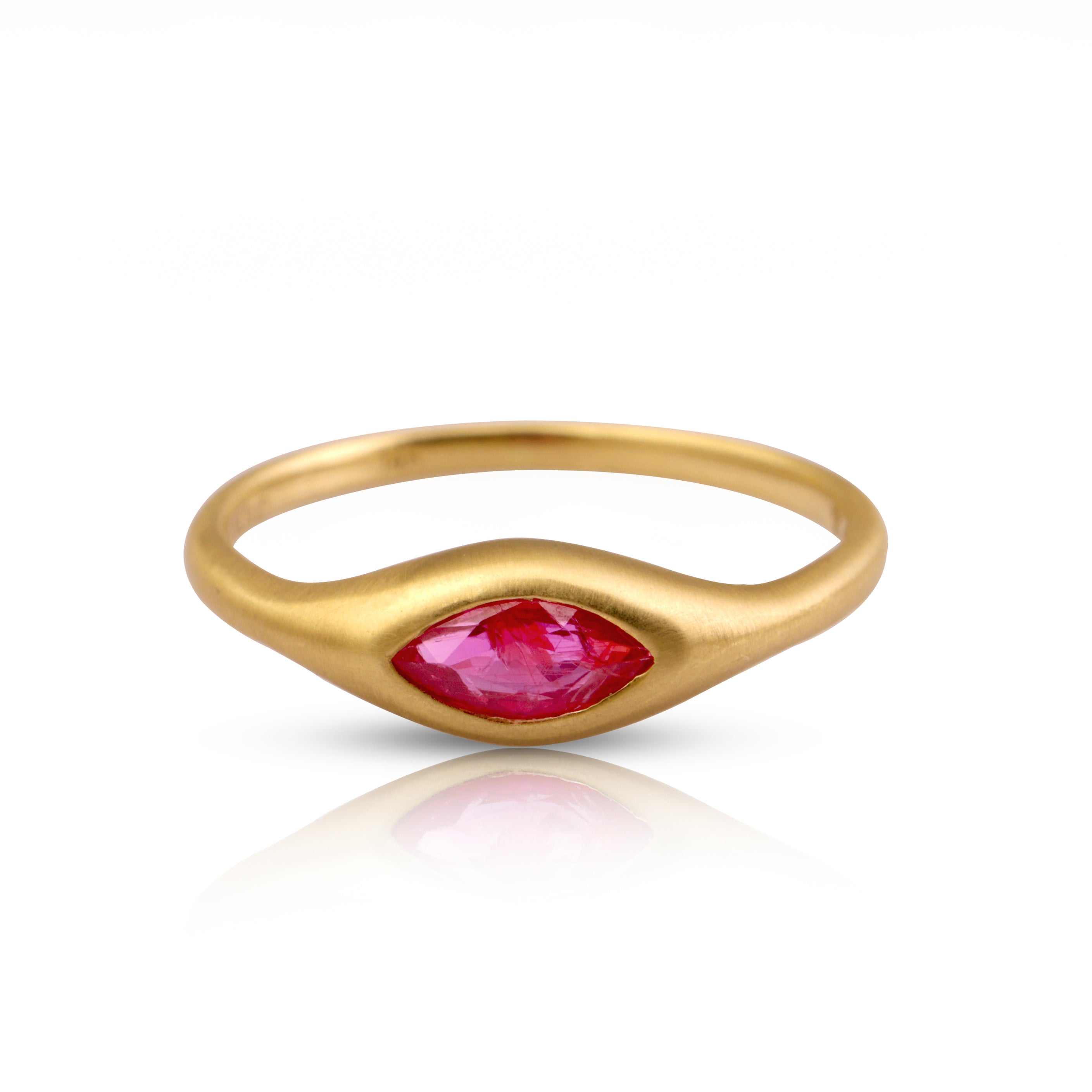 14 karat gold ruby ring